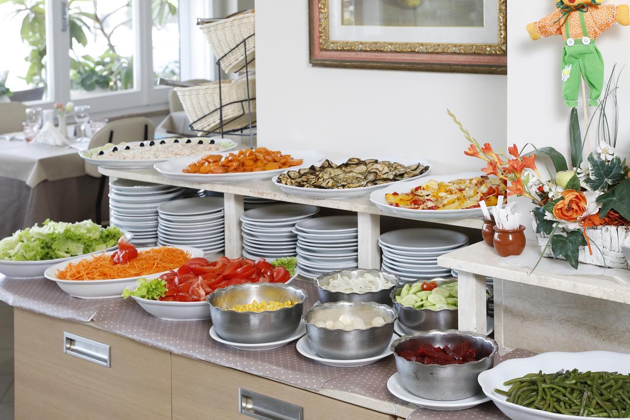 Hotel Lungomare Cattolica Eksteriør billede